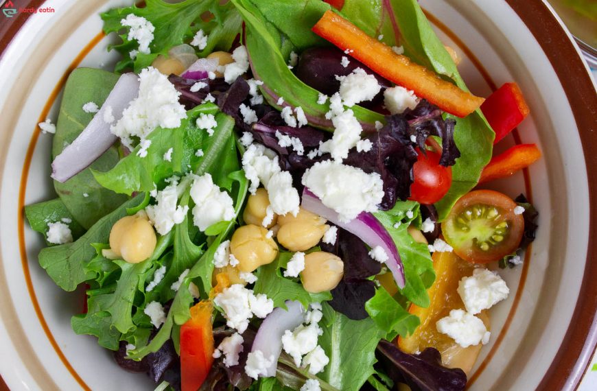 Easy Mediterranean Salad